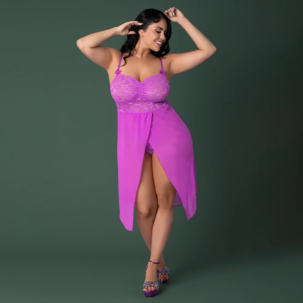 Exposed Butterfly Fantasies UV Lace Split-Front Gown & Thong - Curvy - Image 3