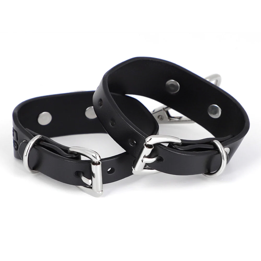 ZYL Genuine Leather Bolted D-Ring Petite Ankle Cuffs - Image 3
